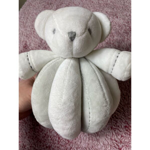 Baby Manhattan Kids White Gray Bear plush baby rattle